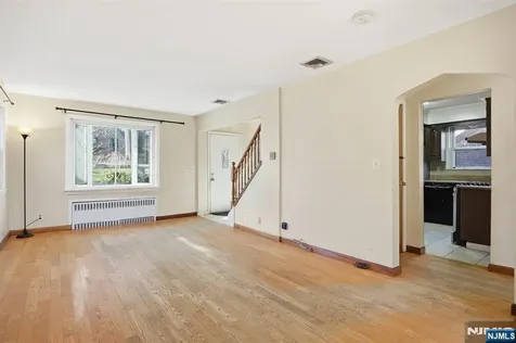 1026 Jassamine Way Fort Lee NJ 07024