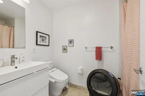 915 Hudson Park Edgewater NJ 07020