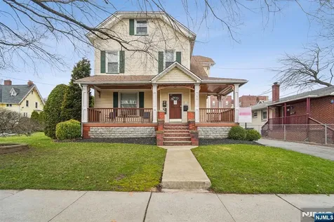 44 Elm Street Montclair NJ 07042