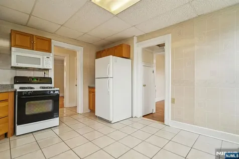 44 Elm Street Montclair NJ 07042