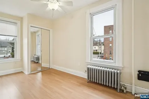 44 Elm Street Montclair NJ 07042