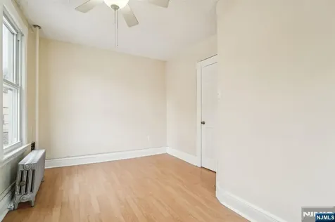 44 Elm Street Montclair NJ 07042