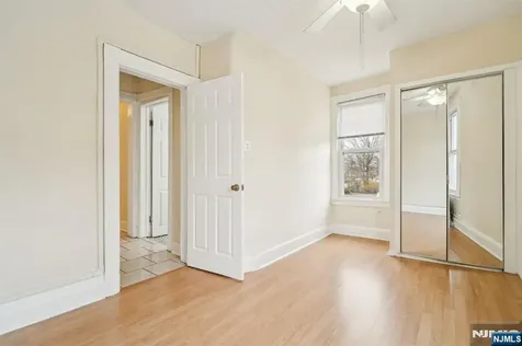 44 Elm Street Montclair NJ 07042