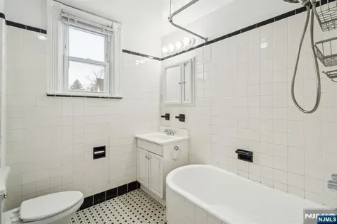 44 Elm Street Montclair NJ 07042