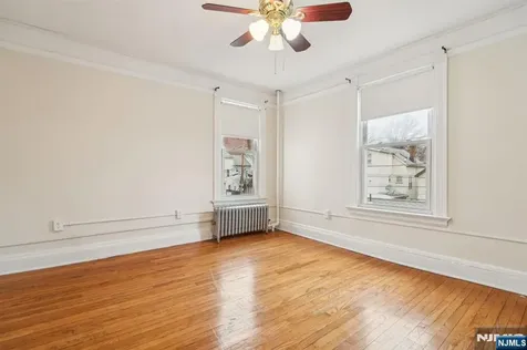 44 Elm Street Montclair NJ 07042
