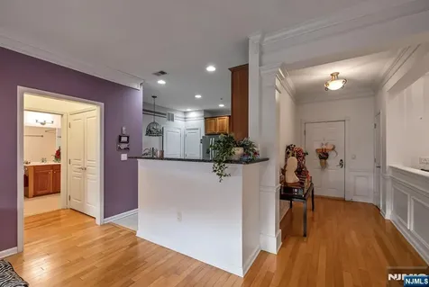 4203 Warrens Way Wanaque NJ 07465