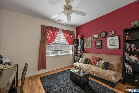 4203 Warrens Way Wanaque NJ 07465
