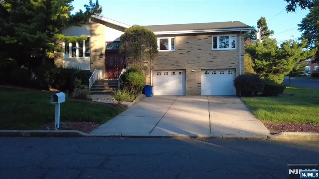 45 Center Street Englewood Cliffs NJ 07632
