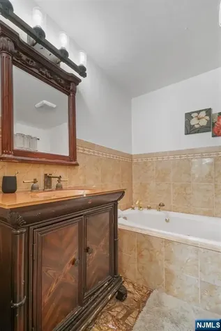 45 Center Street Englewood Cliffs NJ 07632
