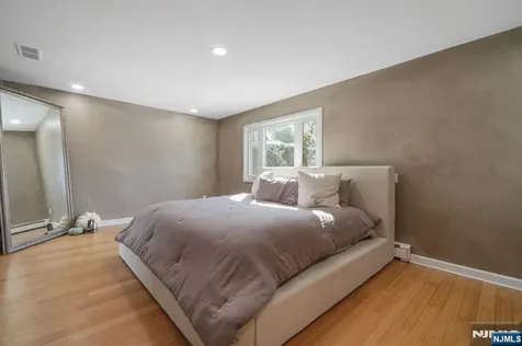 45 Center Street Englewood Cliffs NJ 07632