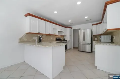 45 Center Street Englewood Cliffs NJ 07632