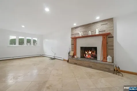 45 Center Street Englewood Cliffs NJ 07632
