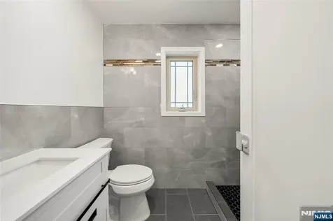 25 Winant Avenue Ridgefield Park NJ 07660