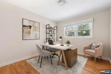 2 Columbine Court Montvale NJ 07645