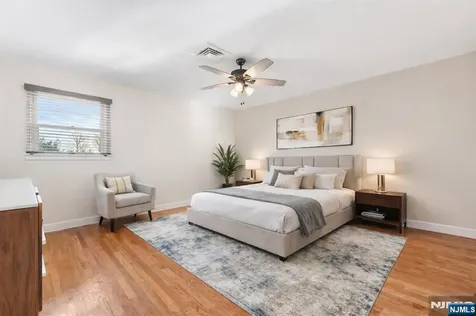 2 Columbine Court Montvale NJ 07645