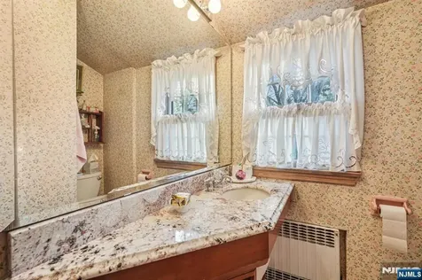 170 Hickory Avenue Tenafly NJ 07670