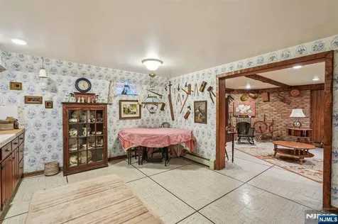 170 Hickory Avenue Tenafly NJ 07670
