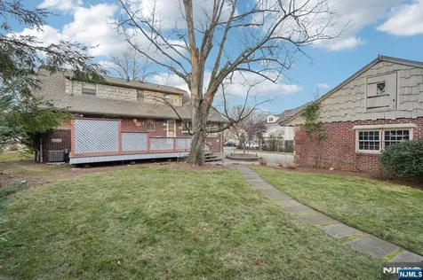 170 Hickory Avenue Tenafly NJ 07670