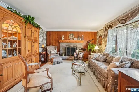170 Hickory Avenue Tenafly NJ 07670
