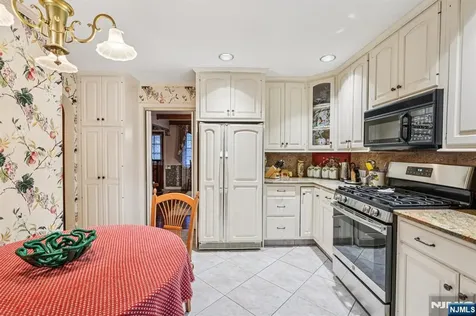 170 Hickory Avenue Tenafly NJ 07670