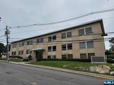 111 Charlotte Place Englewood Cliffs NJ 07632