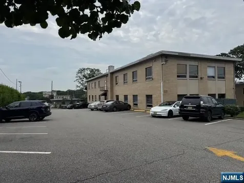 111 Charlotte Place Englewood Cliffs NJ 07632