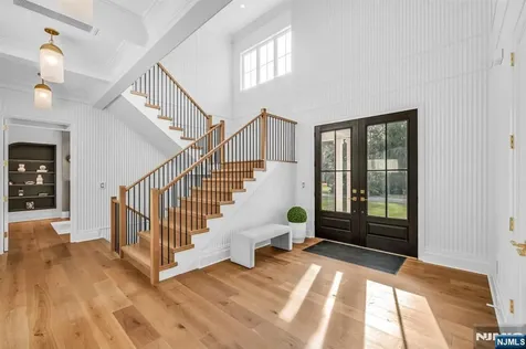 121 Jacquelin Avenue Ho-ho-kus NJ 07423