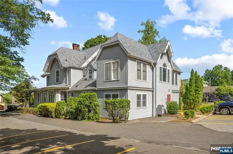 157 Engle Street Englewood NJ 07631