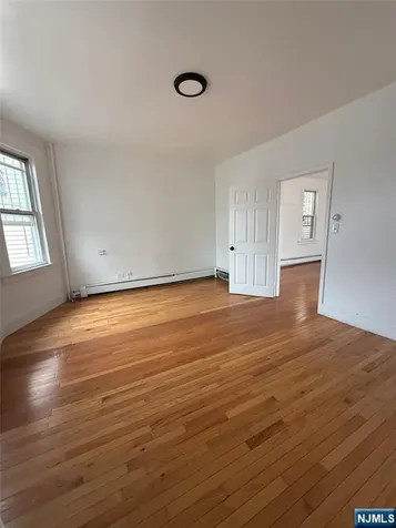 624 Madison Avenue Elizabeth NJ 07201