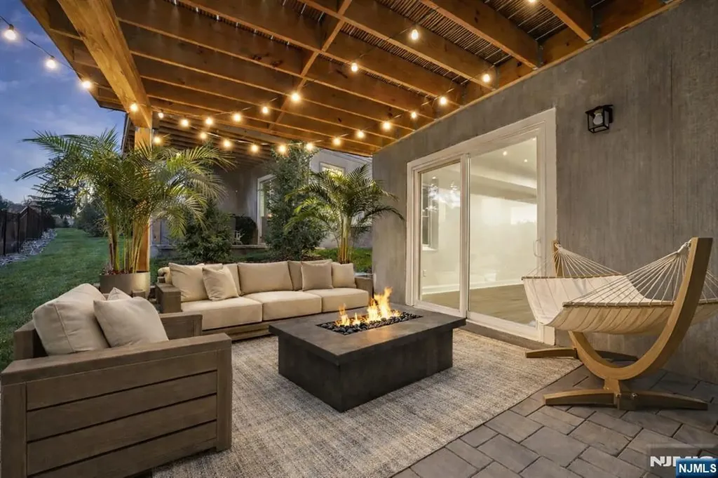 18 Birdie Lane Boonton Town NJ 07005