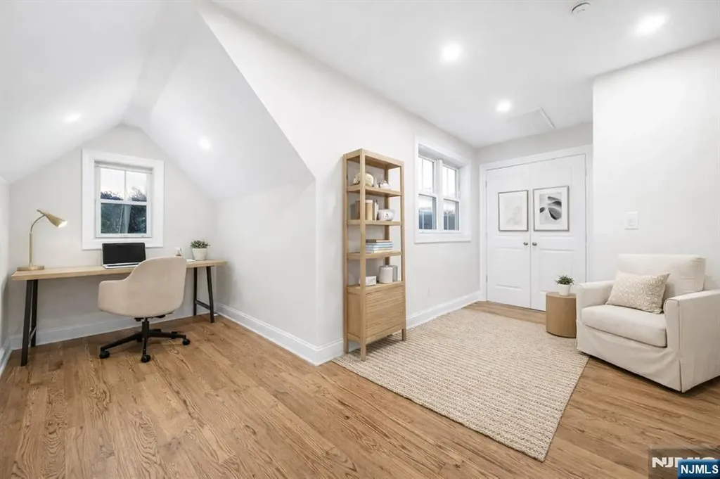 18 Birdie Lane Boonton Town NJ 07005