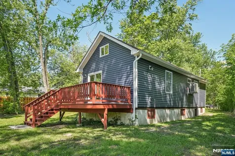 57 Riverlawn Drive Wayne NJ 07470