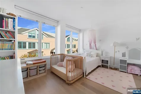 600 Harbor Boulevard Weehawken NJ 07086