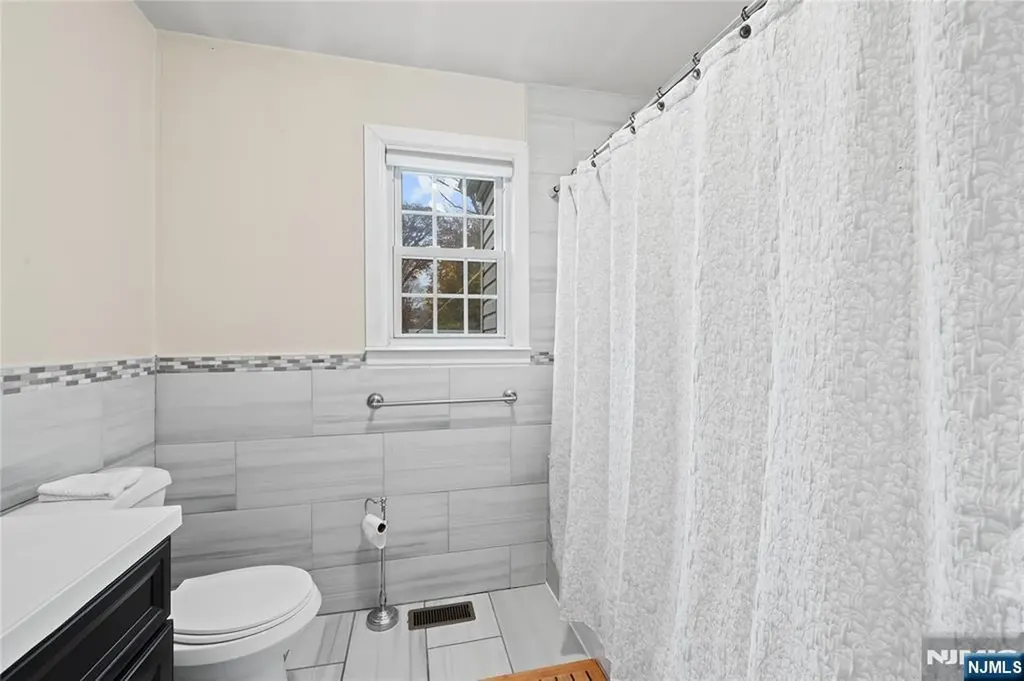 104 Continental Avenue Belleville NJ 07109