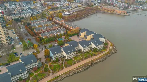 1225 River Road Edgewater NJ 07020