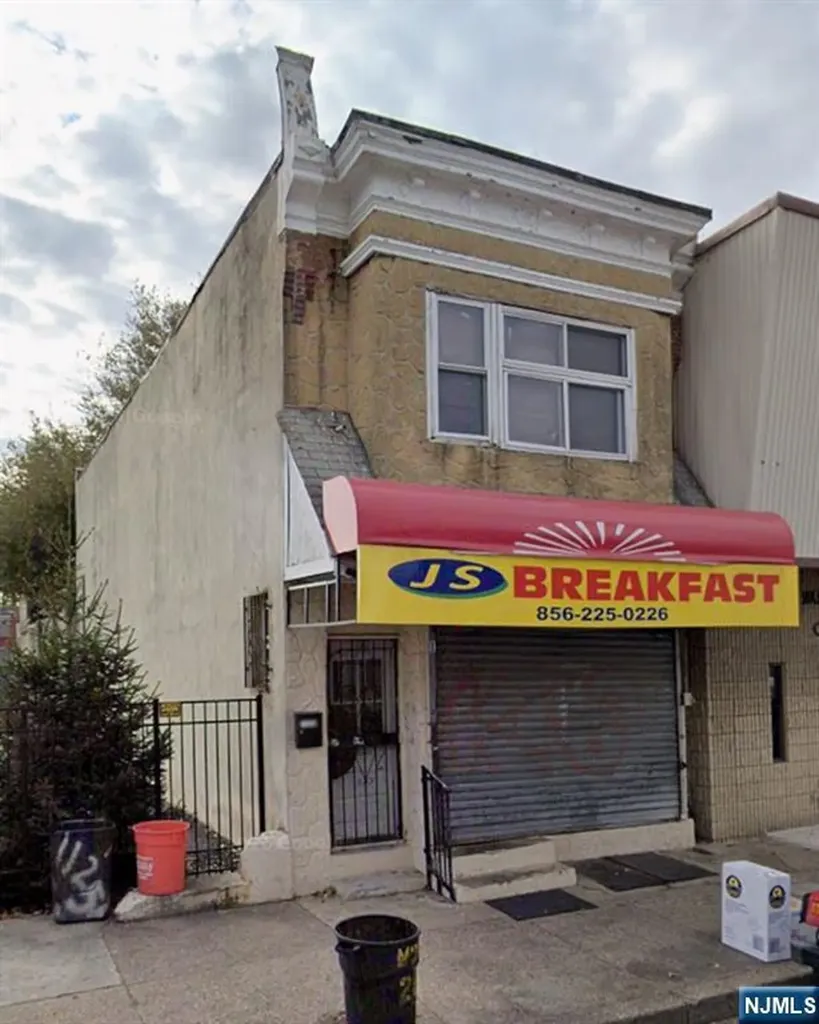 1123 Haddon Camden NJ 08103