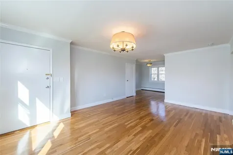 43 Conforti West Orange NJ 07052