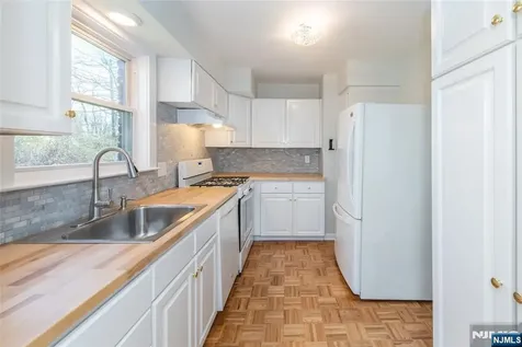 43 Conforti West Orange NJ 07052