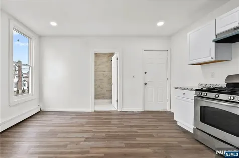 160 17th Avenue Paterson NJ 07504