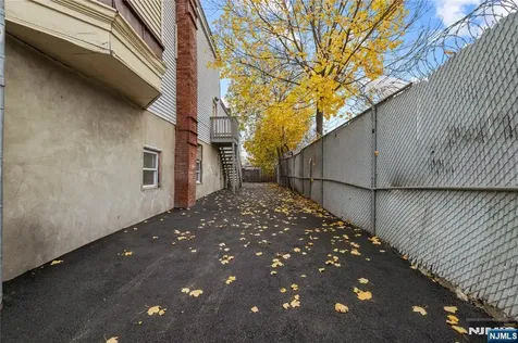 160 17th Avenue Paterson NJ 07504