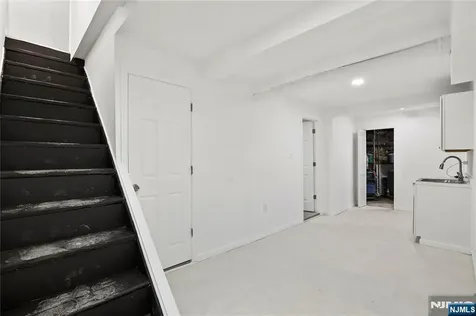 160 17th Avenue Paterson NJ 07504