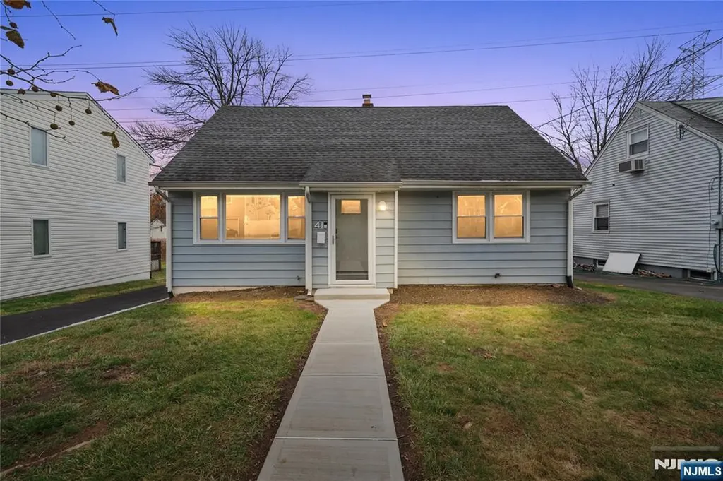 40 Bryant Avenue Bloomfield NJ 07003