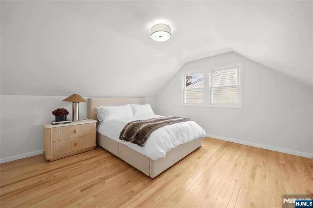 40 Bryant Avenue Bloomfield NJ 07003