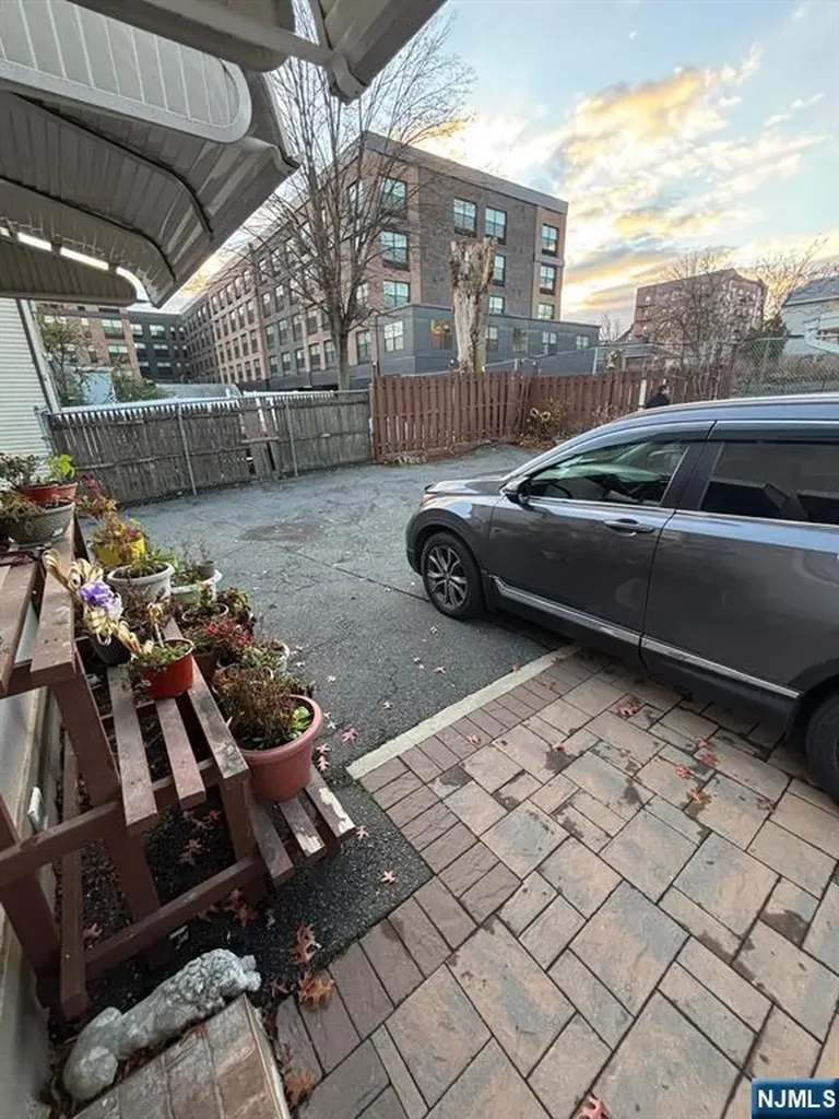 401 Cortlandt Street Belleville NJ 07109