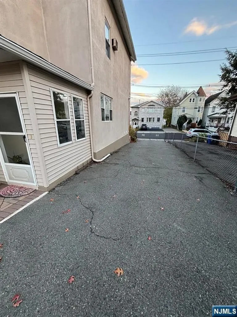 401 Cortlandt Street Belleville NJ 07109