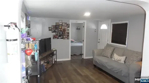48 Helen Drive Moonachie NJ 07074