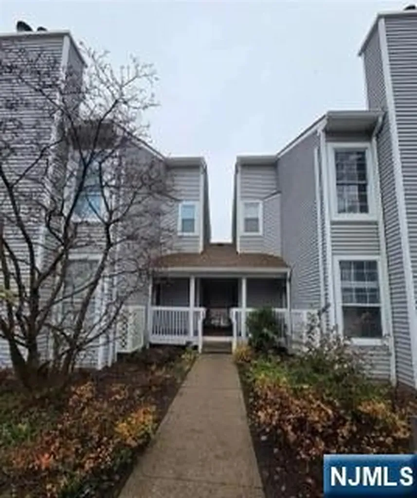 44 Fox Run Drive Englewood NJ 07631