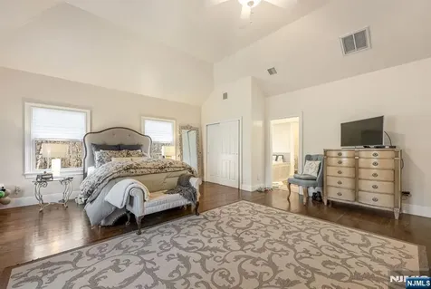 500 Blue Hill Terrace Franklin Lakes NJ 07417