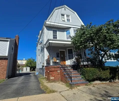 251 Highland Avenue Kearny NJ 07032