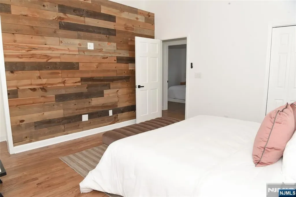 47 Elston Street Bloomfield NJ 07003